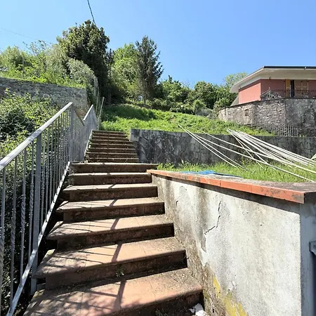 For 6 People In A Natural Area - Residential Hillside Neighborhood In - 15 Minutes From The Train Station - Val Di Vara And Cinque Terre Hiking Trails *