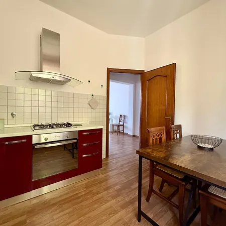 Apartmán Per 6 Persone Nella Natura - Zona Collinare Residenziale - 15 Minuti Dalla Stazione - Val Di Vara Trekking 5 Terre *