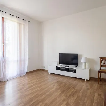 For 6 People In A Natural Area - Residential Hillside Neighborhood In - 15 Minutes From The Train Station - Val Di Vara And Cinque Terre Hiking Trails