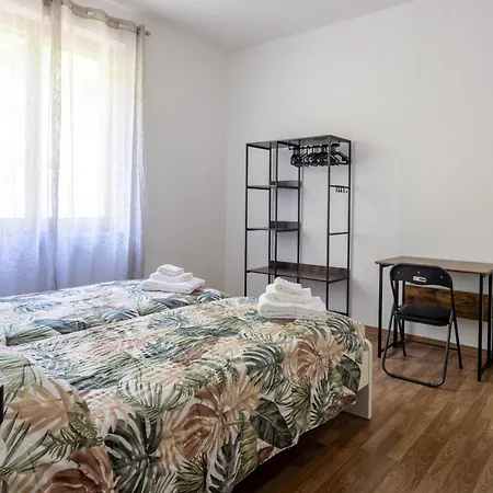 Apartmán Per 6 Persone Nella Natura - Zona Collinare Residenziale - 15 Minuti Dalla Stazione - Val Di Vara Trekking 5 Terre