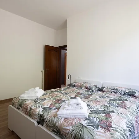 For 6 People In A Natural Area - Residential Hillside Neighborhood In - 15 Minutes From The Train Station - Val Di Vara And Cinque Terre Hiking Trails Апартаменты *