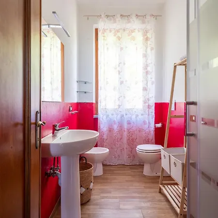Апартаменты For 6 People In A Natural Area - Residential Hillside Neighborhood In - 15 Minutes From The Train Station - Val Di Vara And Cinque Terre Hiking Trails