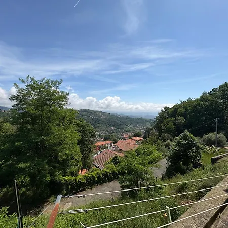 For 6 People In A Natural Area - Residential Hillside Neighborhood In - 15 Minutes From The Train Station - Val Di Vara And Cinque Terre Hiking Trails *