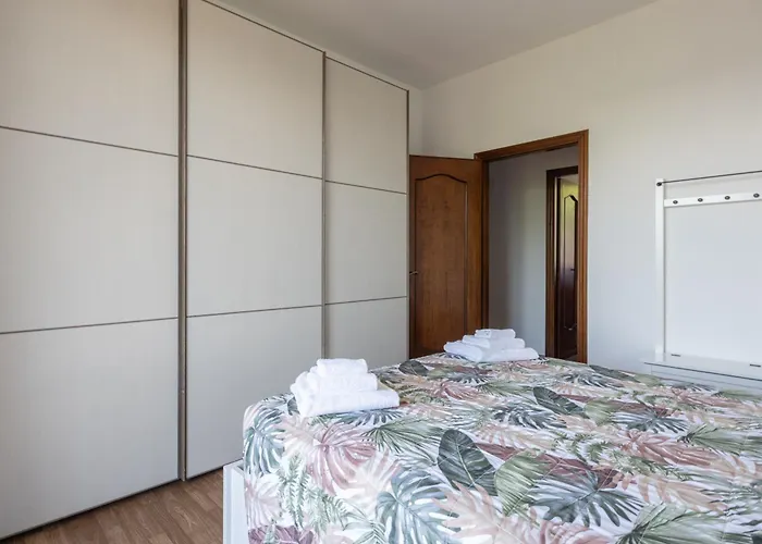 Per 6 Persone Nella Natura - Zona Collinare Residenziale - 15 Minuti Dalla Stazione - Val Di Vara Trekking 5 Terre Apartament La Spezia