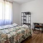 Апартаменты For 6 People In A Natural Area - Residential Hillside Neighborhood In - 15 Minutes From The Train Station - Val Di Vara And Cinque Terre Hiking Trails