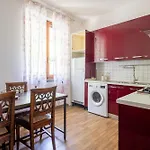 For 6 People In A Natural Area - Residential Hillside Neighborhood In - 15 Minutes From The Train Station - Val Di Vara And Cinque Terre Hiking Trails Апартаменты *