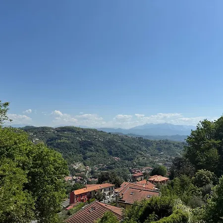 Appartement Per 6 Persone Nella Natura - Zona Collinare Residenziale - 15 Minuti Dalla Stazione - Val Di Vara Trekking 5 Terre La Spezia