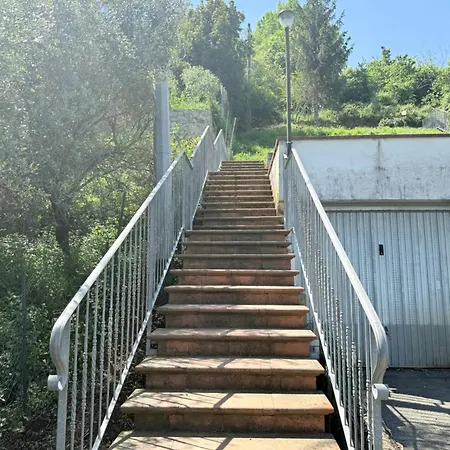 For 6 People In A Natural Area - Residential Hillside Neighborhood In - 15 Minutes From The Train Station - Val Di Vara And Cinque Terre Hiking Trails