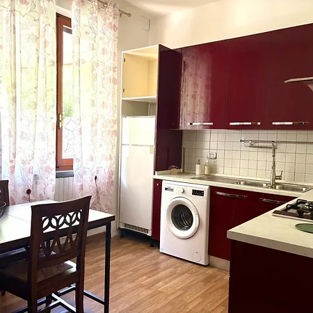 For 6 People In A Natural Area - Residential Hillside Neighborhood In - 15 Minutes From The Train Station - Val Di Vara And Cinque Terre Hiking Trails