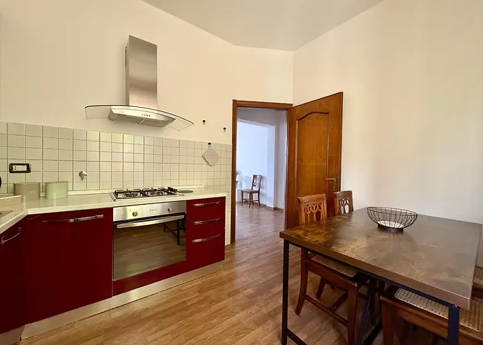 Apartamento Per 6 Persone Nella Natura - Zona Collinare Residenziale - 15 Minuti Dalla Stazione - Val Di Vara Trekking 5 Terre *